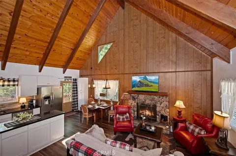 Other - 1140 Evergreen Ln, Lake Arrowhead, CA 92352 photo 4 of 8