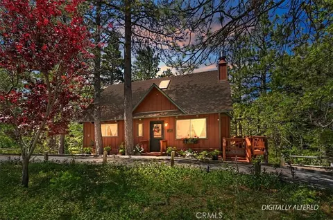 1140 Evergreen Ln, Lake Arrowhead, CA 92352