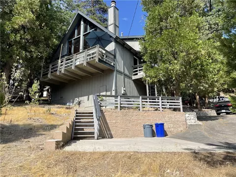 401 Grass Vly, Lake Arrowhead, CA 92352