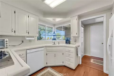 Kitchen - 256 E Monterey, Corona, CA 92879 photo 2 of 4