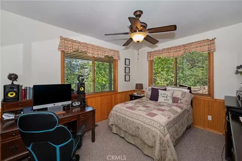 Bedroom - 30 Park Dr, Running Springs, CA 92382 photo 1 of 7