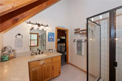 Bath - 30 Park Dr, Running Springs, CA 92382 photo 5 of 5
