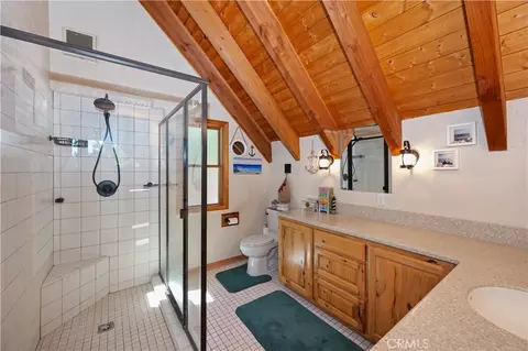 Bath - 30 Park Dr, Running Springs, CA 92382 photo 3 of 5