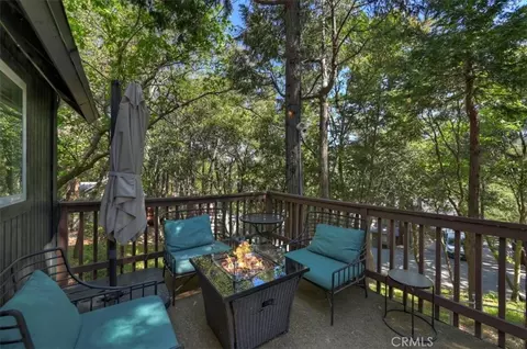 Exterior - 669 Knoll, Crestline, CA 92325 photo 14 of 15