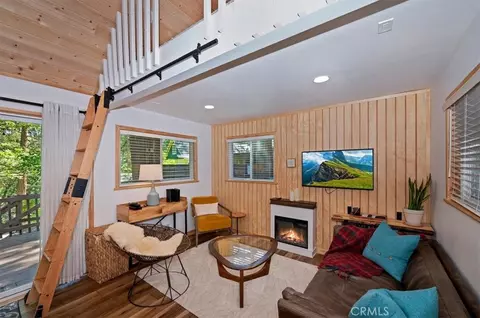 Living - 669 Knoll, Crestline, CA 92325 photo 1 of 6