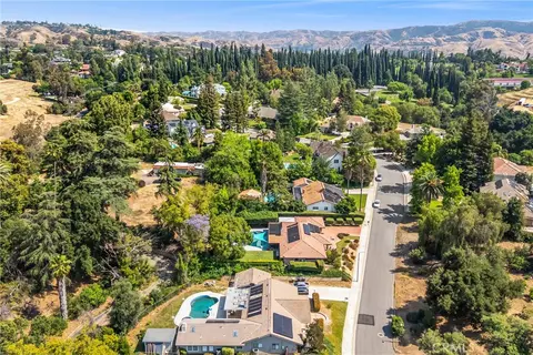 View/Area - 1405 Sterling Rd, Redlands, CA 92373 photo 7 of 11