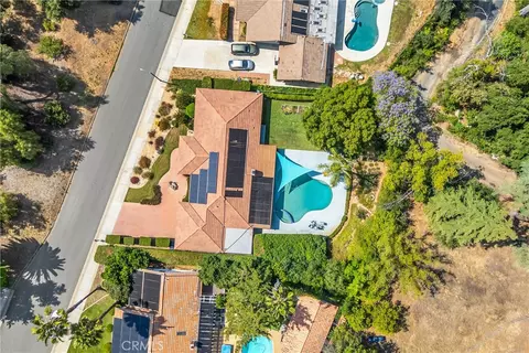 View/Area - 1405 Sterling Rd, Redlands, CA 92373 photo 6 of 11