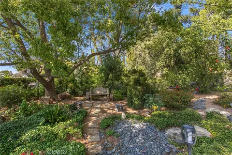 Exterior - 1405 Sterling Rd, Redlands, CA 92373 photo 3 of 11