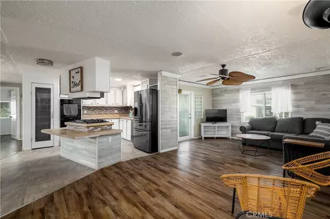 15181 Van Buren, Riverside, CA 92504