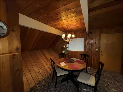 Dining - 679 Pinnacle, Lake Arrowhead, CA 92352 photo 1 of 1