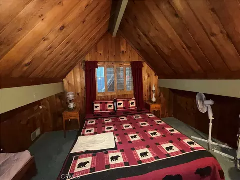 Bedroom - 679 Pinnacle, Lake Arrowhead, CA 92352 photo 1 of 2
