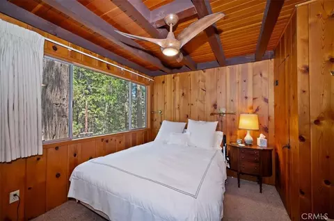 Bedroom - 260 Burnt Ml, Lake Arrowhead, CA 92352 photo 1 of 12