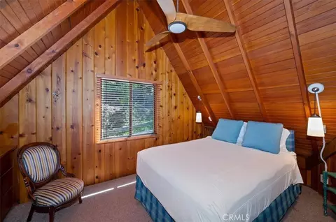 Bedroom - 260 Burnt Ml, Lake Arrowhead, CA 92352 photo 8 of 12