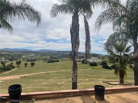 38687 Calle Segovia, Temecula, CA 92592 photo 4