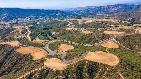 39519 Hidden Heights Dr, Yucaipa, CA 92399