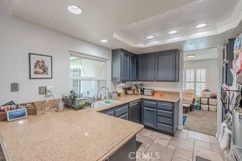 Kitchen - 13469 Saratoga, Chino, CA 91710 photo 1 of 5