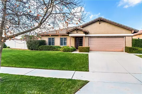 1709 Double Eagle Ave, Beaumont, CA 92223