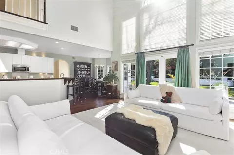 Living - 1703 Kyle Ln, Redlands, CA 92373 photo 2 of 5
