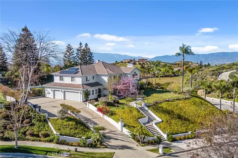 1703 Kyle Ln, Redlands, CA 92373