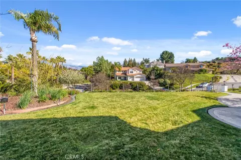 Exterior - 1703 Kyle Ln, Redlands, CA 92373 photo 15 of 15
