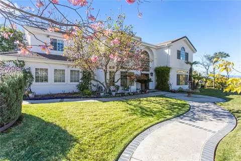 Exterior - 1703 Kyle Ln, Redlands, CA 92373 photo 1 of 15