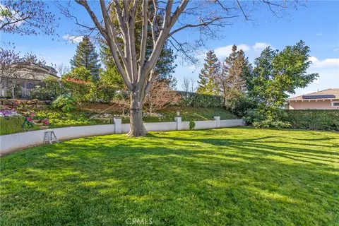 Exterior - 1703 Kyle Ln, Redlands, CA 92373 photo 13 of 15