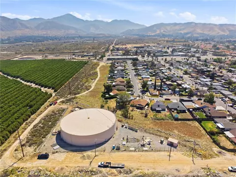 2016 San Bernardino Ave, Mentone, CA 92359