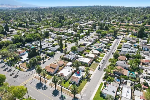 View/Area - 1011 W Cypress, Redlands, CA 92373 photo 9 of 10