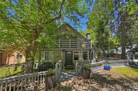23916 Pioneer Cp, Crestline, CA 92325