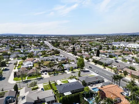 View/Area - 2077 N Mori, Orange, CA 92867 photo 8 of 12