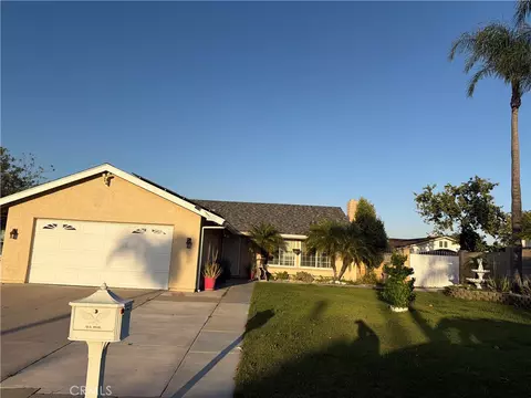395 S Tamarisk Ave, Rialto, CA 92376