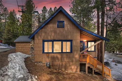 1118 Clubview Ave, Big Bear Lake, CA 92315