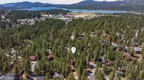 View/Area - 42401 Avalon Rd, Big Bear Lake, CA 92315 photo 1 of 3