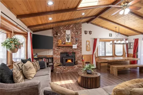 Living - 42401 Avalon Rd, Big Bear Lake, CA 92315 photo 8 of 8