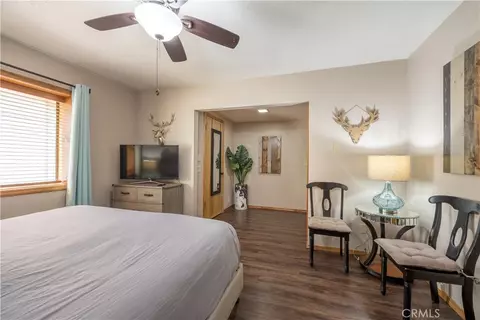 Bedroom - 42401 Avalon Rd, Big Bear Lake, CA 92315 photo 5 of 10