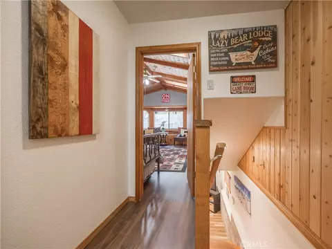 Entry Way - 42401 Avalon Rd, Big Bear Lake, CA 92315 photo 3 of 3