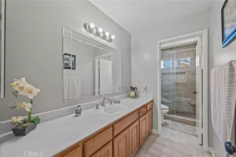 Bath - 256 N Quail Ln, Orange, CA 92869 photo 3 of 4