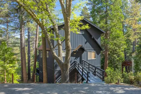 Exterior - 164 Birchwood Dr, Lake Arrowhead, CA 92352 photo 5 of 12