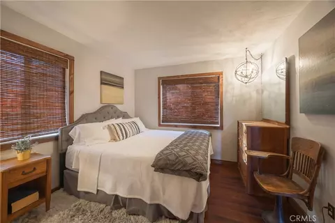 Bedroom - 164 Birchwood Dr, Lake Arrowhead, CA 92352 photo 2 of 9