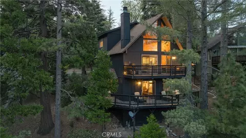 Exterior - 164 Birchwood Dr, Lake Arrowhead, CA 92352 photo 10 of 12