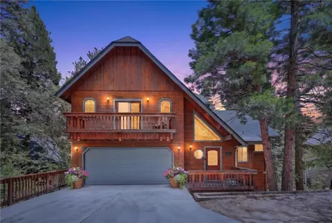 Exterior - 172 N Fairway, Lake Arrowhead, CA 92352 photo 2 of 14