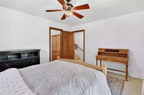 Bedroom - 172 N Fairway, Lake Arrowhead, CA 92352 photo 7 of 7