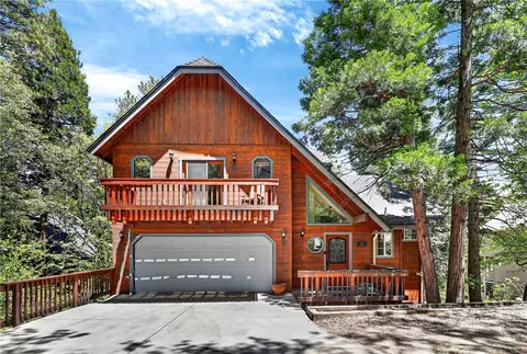 Exterior - 172 N Fairway, Lake Arrowhead, CA 92352 photo 4 of 14