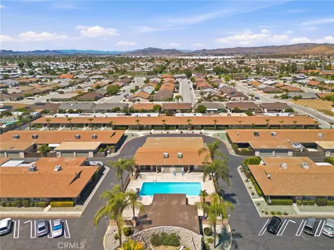 View/Area - 621 S Palm Ave #E, Hemet, CA 92543 photo 1 of 2