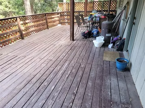 Exterior - 22726 Ponderosa Dr, Crestline, CA 92325 photo 2 of 6