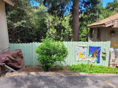 Exterior - 22726 Ponderosa Dr, Crestline, CA 92325 photo 1 of 6