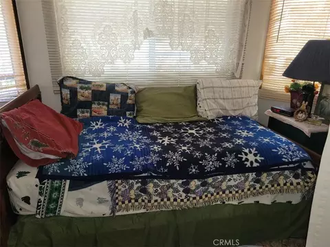 Bedroom - 22726 Ponderosa Dr, Crestline, CA 92325 photo 2 of 2