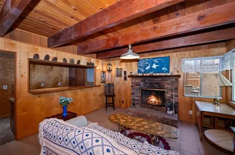 Living - 695 Arth Dr, Crestline, CA 92325 photo 8 of 9