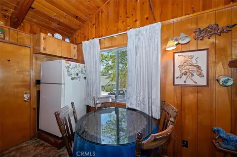 Dining - 695 Arth Dr, Crestline, CA 92325 photo 1 of 2