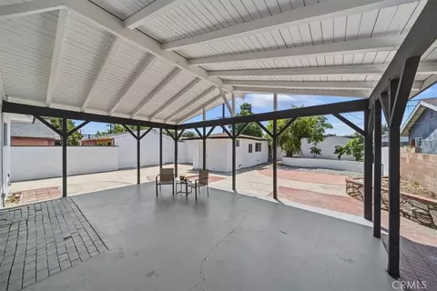 Exterior - 6610 San Carlos St, Paramount, CA 90723 photo 11 of 14